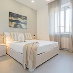 Isola Felice Grandate By Rent