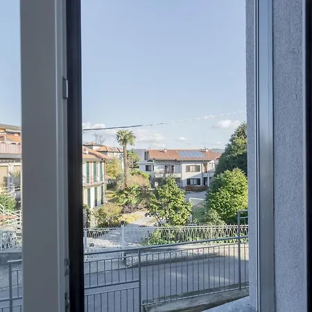 Isola Felice Grandate By Rent Apartment *