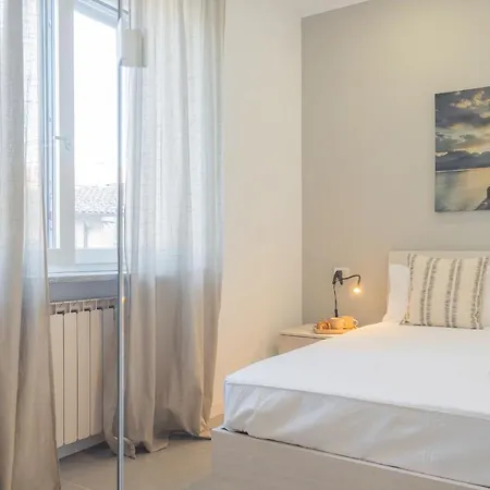 Isola Felice Grandate By Rent