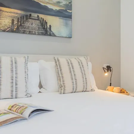 Isola Felice Grandate By Rent