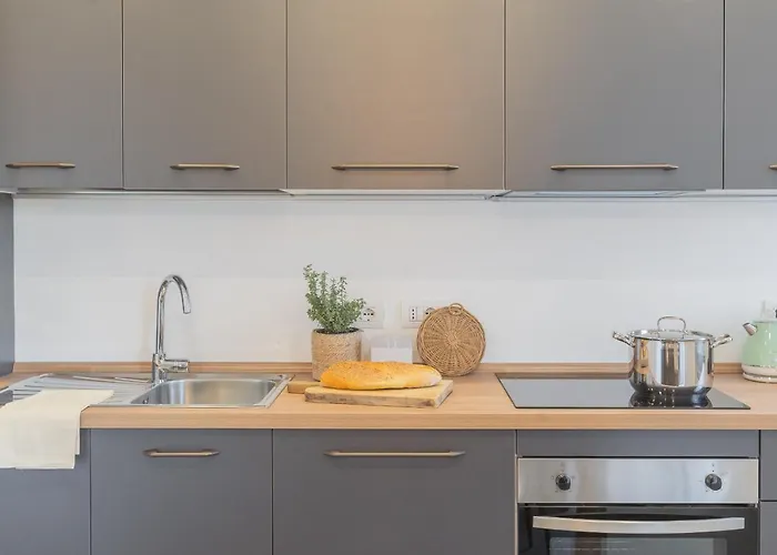 Isola Felice Grandate By Rent *